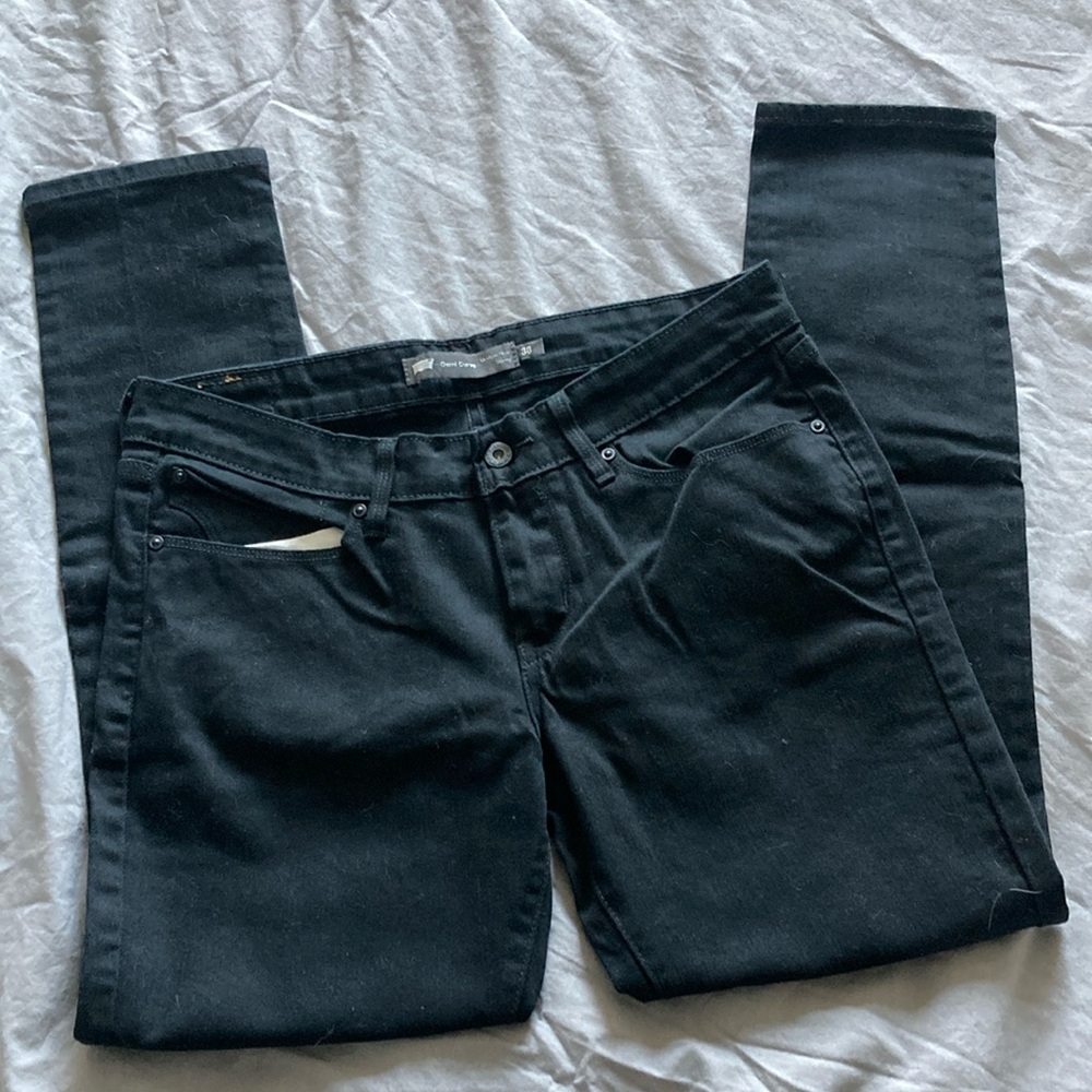 Levi’s Demi curve black jeans